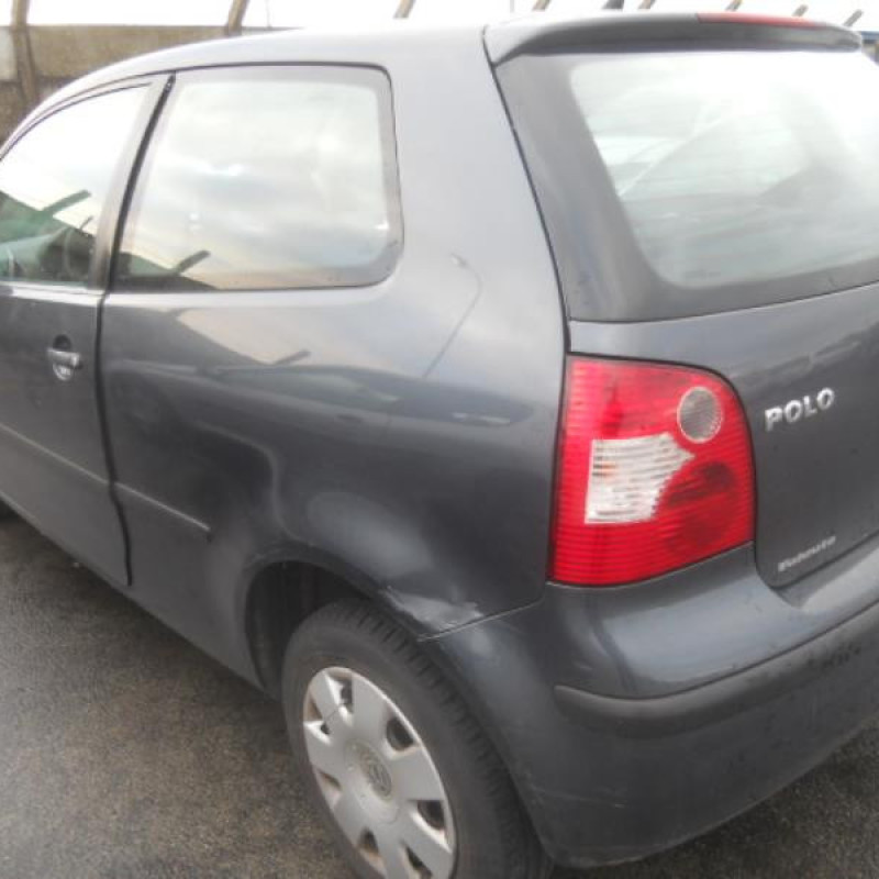 Bras essuie glace avant gauche VOLKSWAGEN POLO 4 Photo n°4