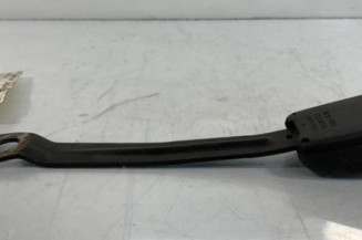 Attache ceinture avant droit PEUGEOT 107