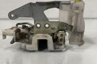 Serrure avant droit PEUGEOT 107
