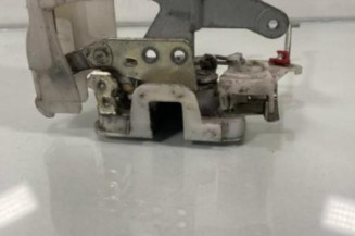 Serrure avant gauche PEUGEOT 107