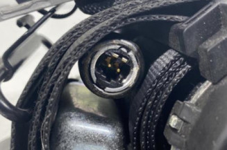 Pretensionneur de ceinture avant droit RENAULT MEGANE 3