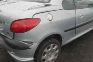 Pretensionneur de ceinture avant droit PEUGEOT 206