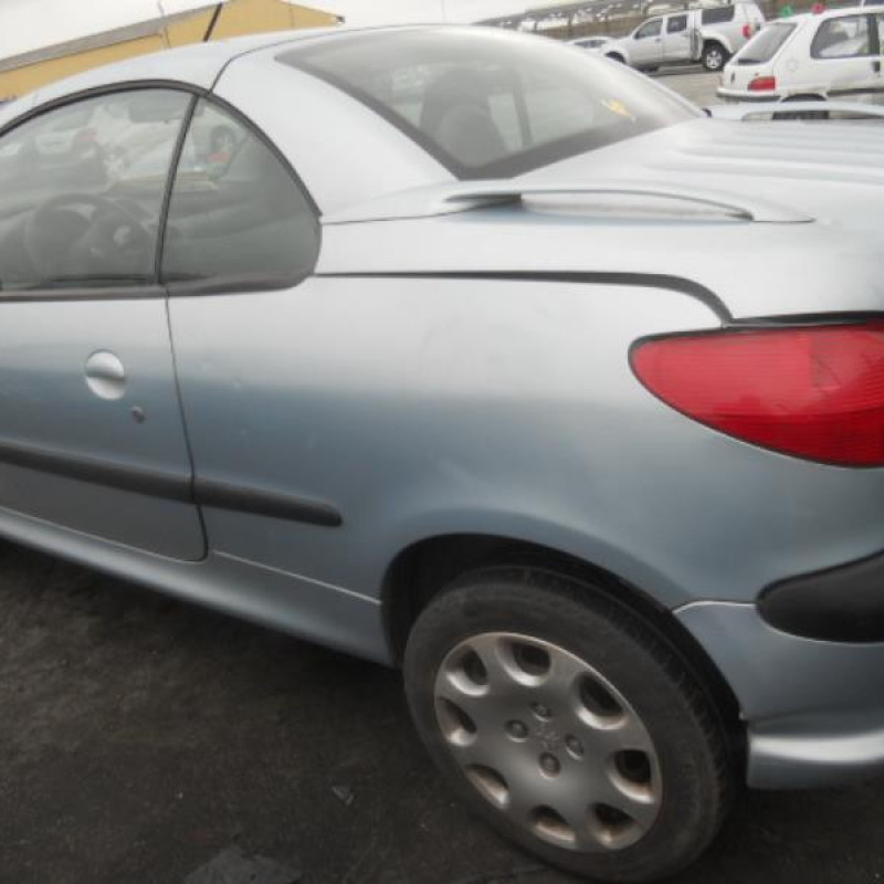 Pretensionneur de ceinture avant droit PEUGEOT 206 Photo n°8