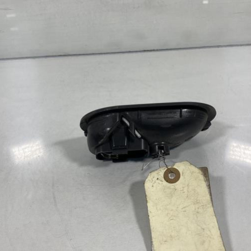 Poignee interieur avant droit RENAULT CLIO 3 Photo n°3