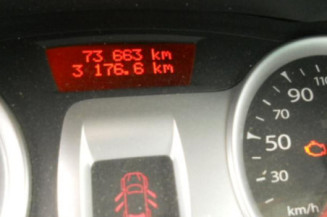 Poignee interieur avant droit RENAULT CLIO 3