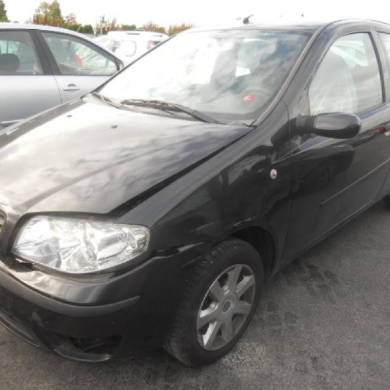 Poignee interieur avant gauche FIAT PUNTO 2 Photo n°4