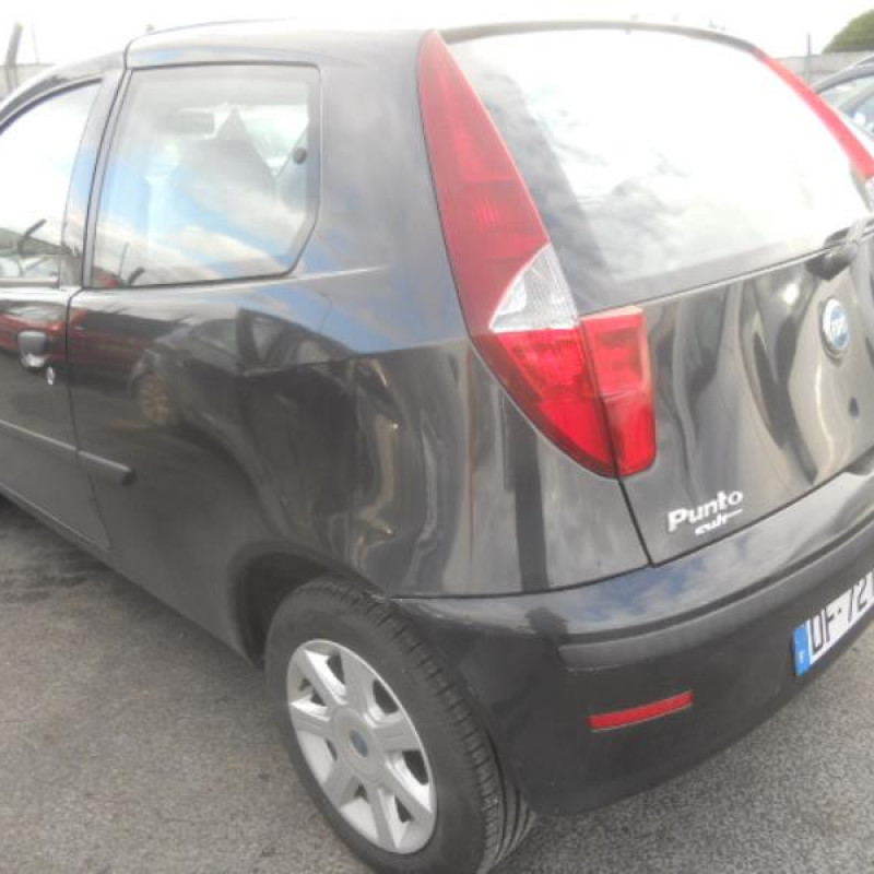 Poignee interieur avant gauche FIAT PUNTO 2 Photo n°7