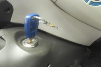 Poignee interieur avant gauche FIAT PUNTO 2