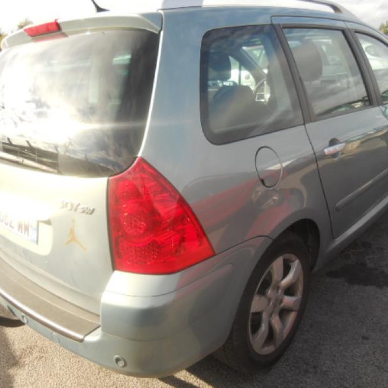 Bouton de warning PEUGEOT 307 Photo n°6
