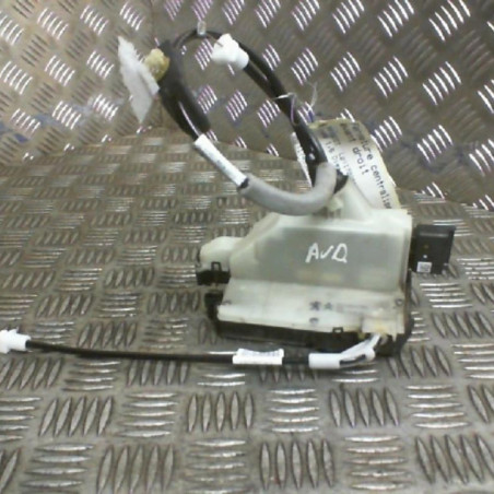 Serrure avant droit PEUGEOT 2008 1