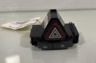 Bouton de warning OPEL CORSA D Photo n°1