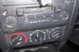 Poignee interieur avant gauche RENAULT CLIO 2