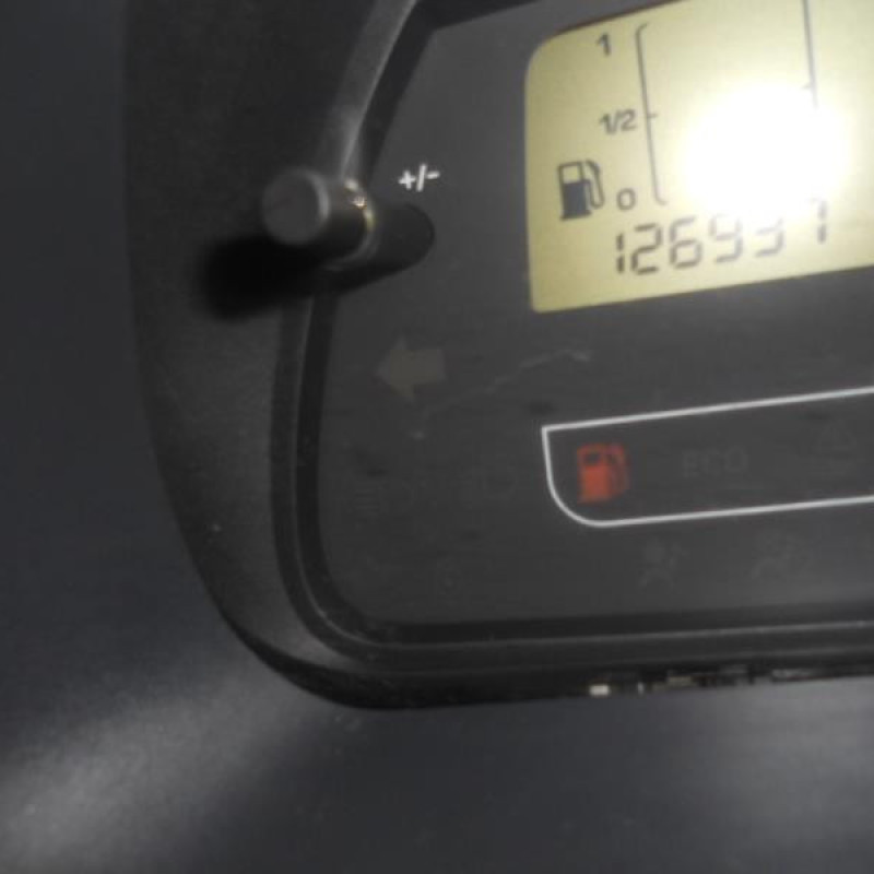 Trappe d'essence CITROEN C3 1 Photo n°11