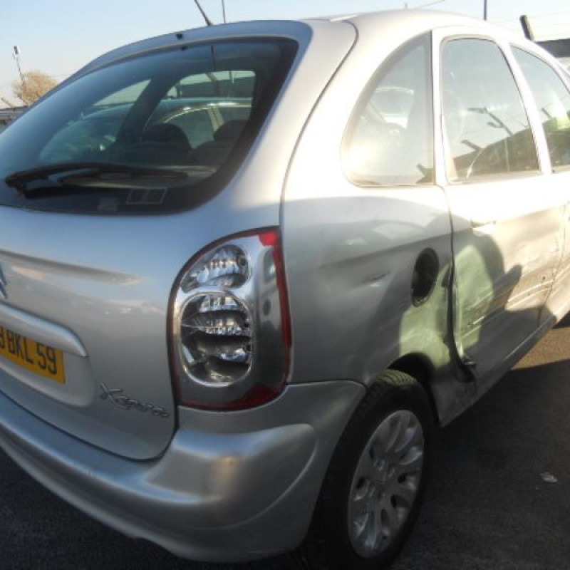 Traverse superieure CITROEN XSARA PICASSO Photo n°5