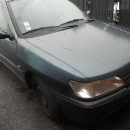 Bras essuie glace avant droit PEUGEOT 306