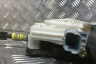 Leve vitre electrique avant droit PEUGEOT 307 Photo n°1