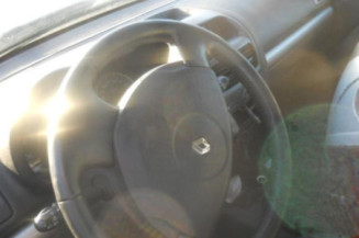Poignee interieur avant gauche RENAULT CLIO 2