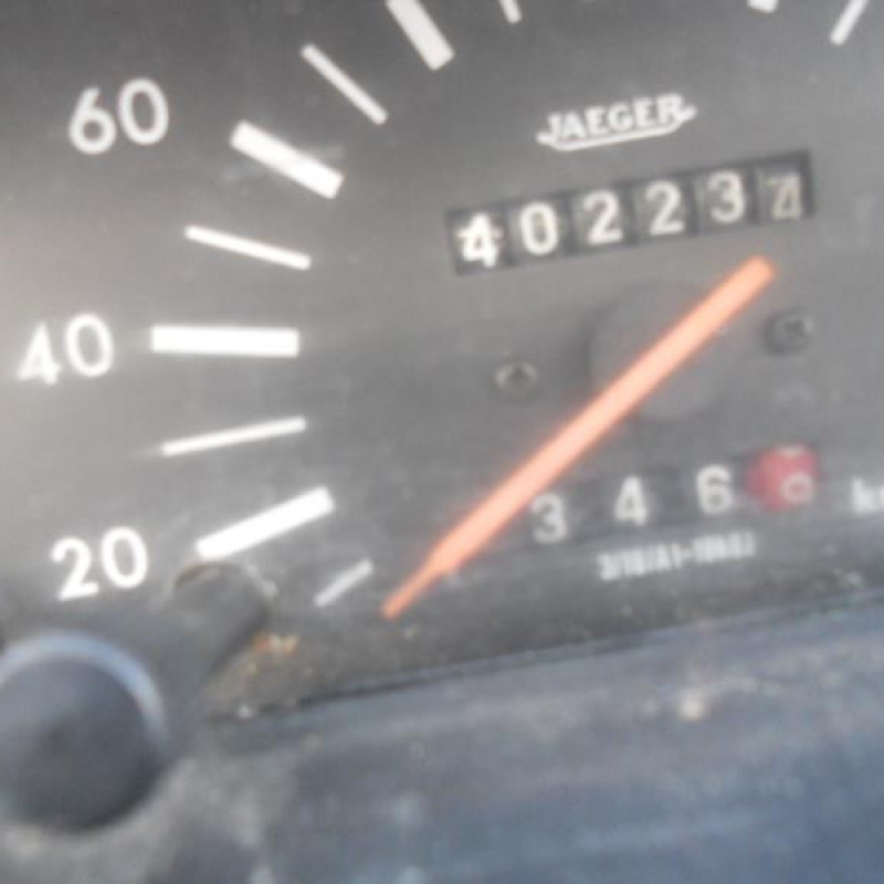 Bras essuie glace arriere PEUGEOT 205 Photo n°8