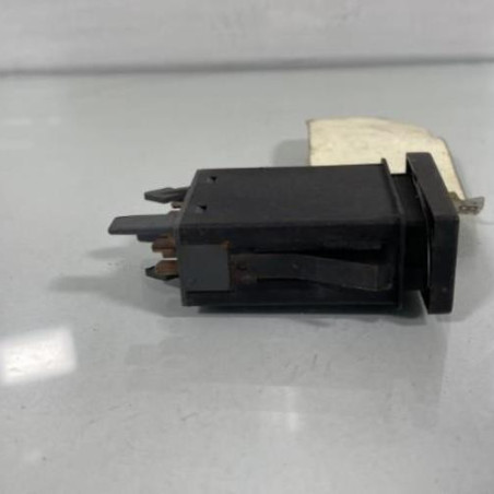 Bouton de warning VOLKSWAGEN PASSAT 4