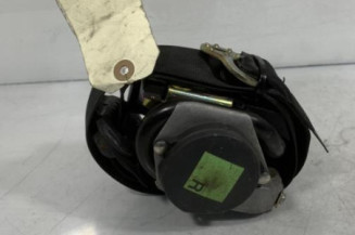 Pretensionneur de ceinture avant droit VOLKSWAGEN PASSAT 4