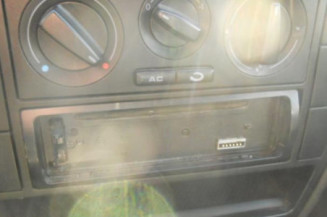 Pretensionneur de ceinture avant droit VOLKSWAGEN PASSAT 4