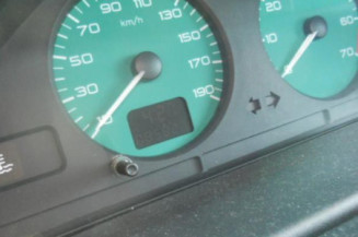 Interrupteur de leve vitre avant gauche PEUGEOT 106