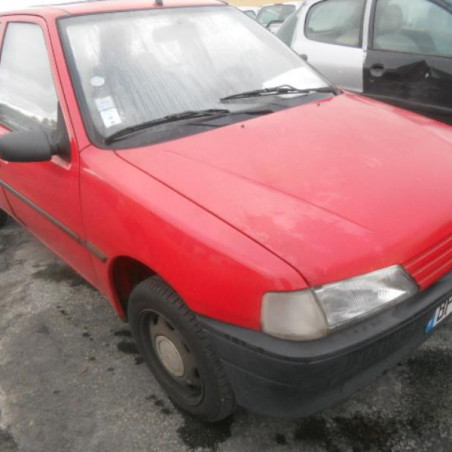 Bras essuie glace arriere PEUGEOT 106