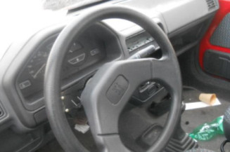 Bras essuie glace arriere PEUGEOT 106