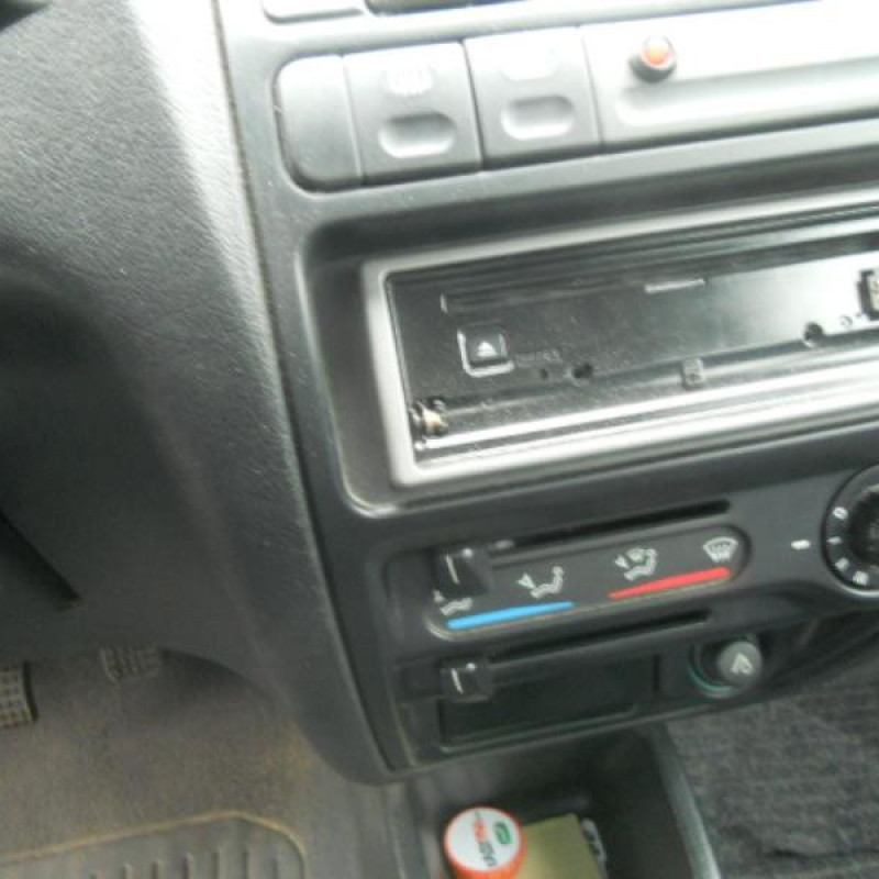 Leve vitre mecanique avant droit CITROEN SAXO Photo n°8