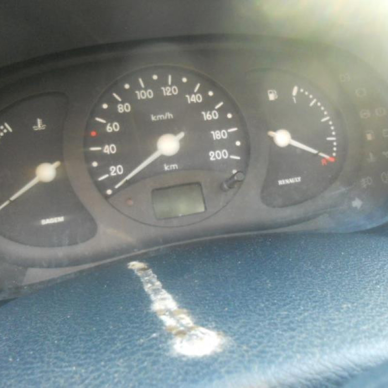 Commande chauffage RENAULT CLIO 2 Photo n°10