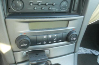 Pretensionneur de ceinture avant droit RENAULT LAGUNA 2
