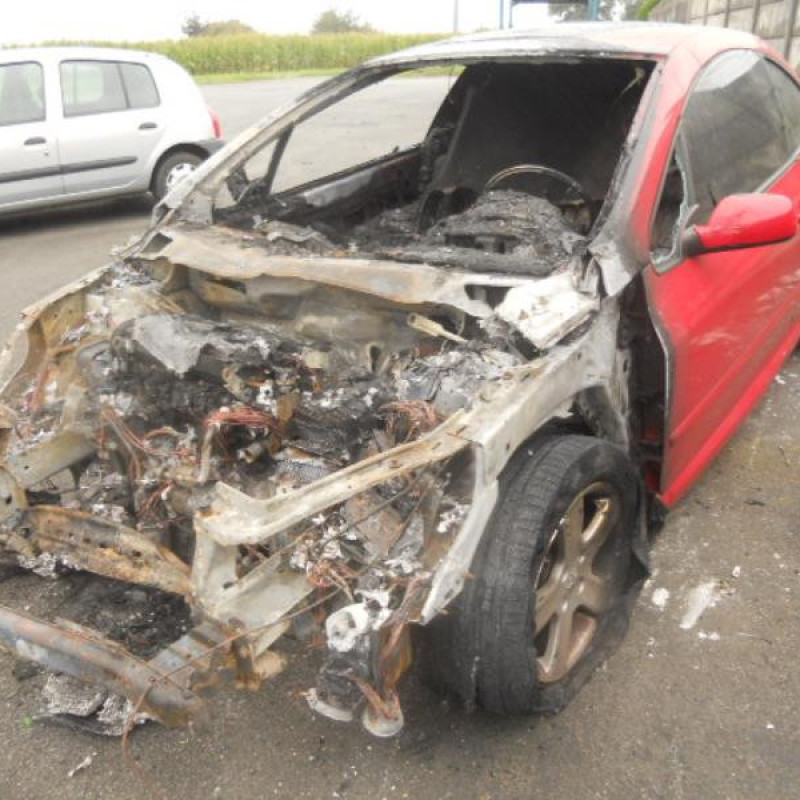Trappe d'essence PEUGEOT 307 Photo n°4
