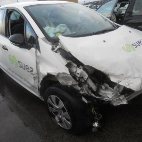 Eclairage de plafonnier PEUGEOT 208 1