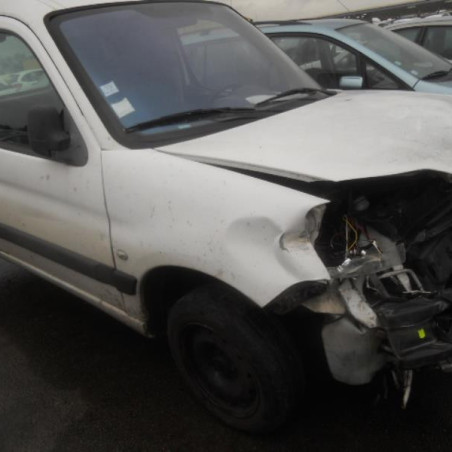 Bras essuie glace avant gauche PEUGEOT PARTNER 1