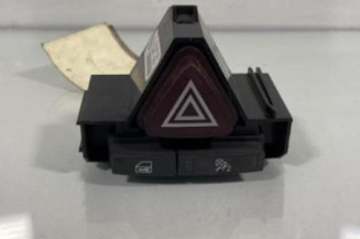 Bouton de warning OPEL CORSA D Photo n°1
