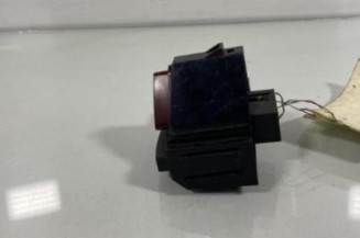 Bouton de warning OPEL CORSA D