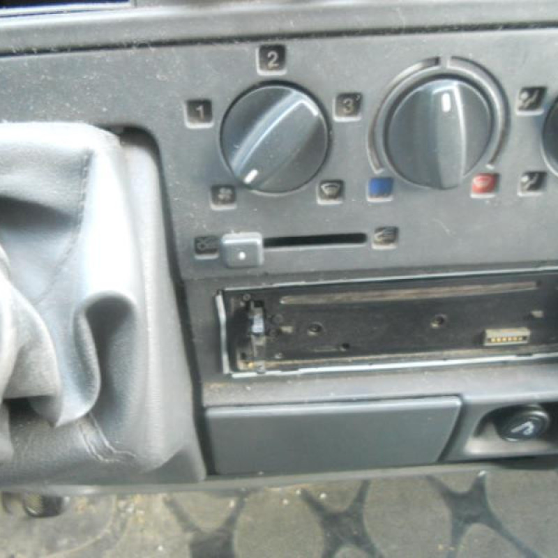 Porte avant gauche PEUGEOT BOXER 1 Photo n°10