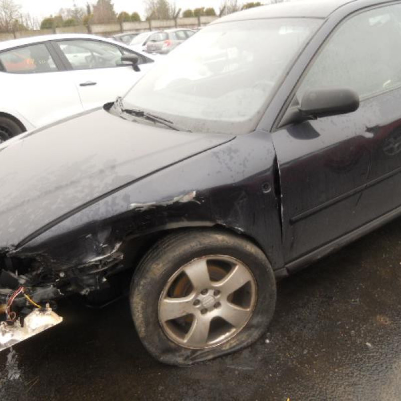 Bras essuie glace arriere AUDI A3 1 Photo n°1