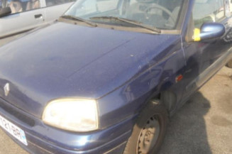 Boite a gants RENAULT CLIO 1