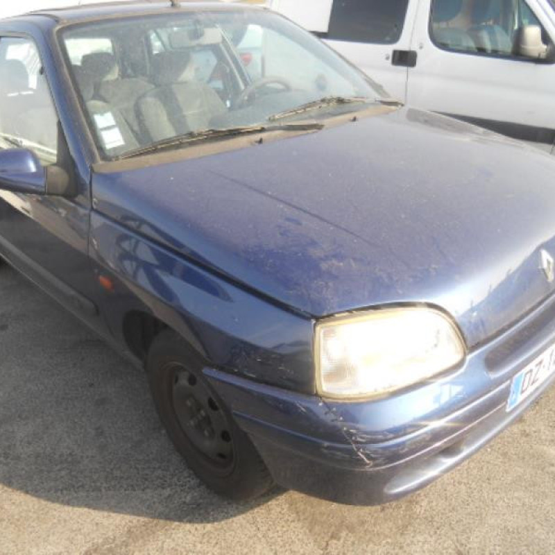 Boite a gants RENAULT CLIO 1 Photo n°4