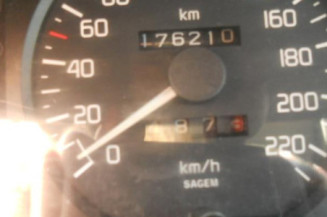 Boite a gants RENAULT CLIO 1