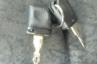 Boite a gants RENAULT CLIO 1