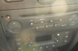 Poignee interieur arriere droit RENAULT CLIO 2