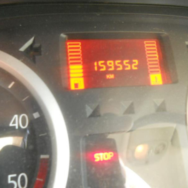 Poignee interieur arriere droit RENAULT CLIO 2 Photo n°11
