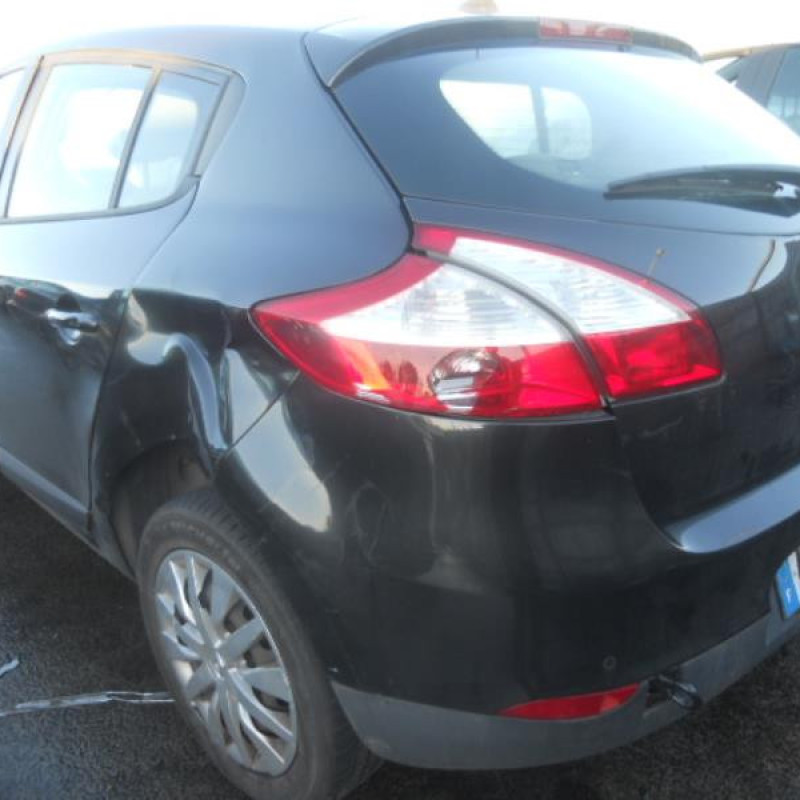 Ceinture arriere gauche RENAULT MEGANE 3 Photo n°8