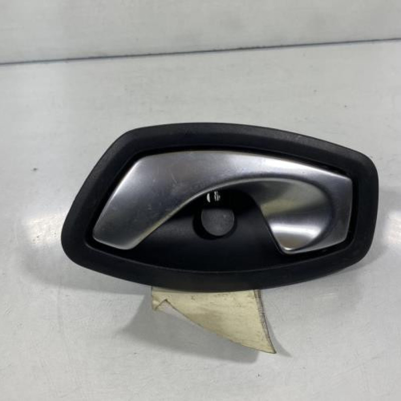 Poignee interieur avant gauche RENAULT MEGANE 3 Photo n°1