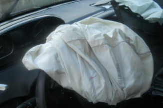 Bras essuie glace arriere PEUGEOT 2008 1
