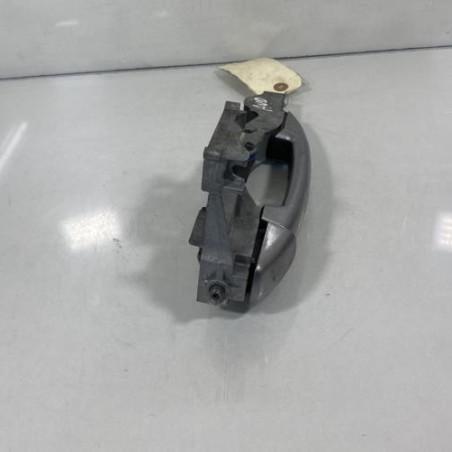 Poignee porte avant droit PEUGEOT 2008 1