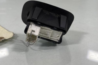 Interrupteur de leve vitre arriere gauche PEUGEOT 2008 1