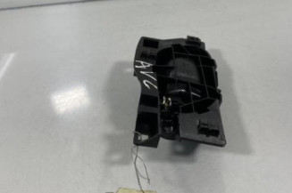 Poignee interieur avant gauche PEUGEOT 2008 1